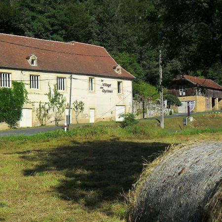 Le Village Des Glycines Carsac-Aillac Екстер'єр фото